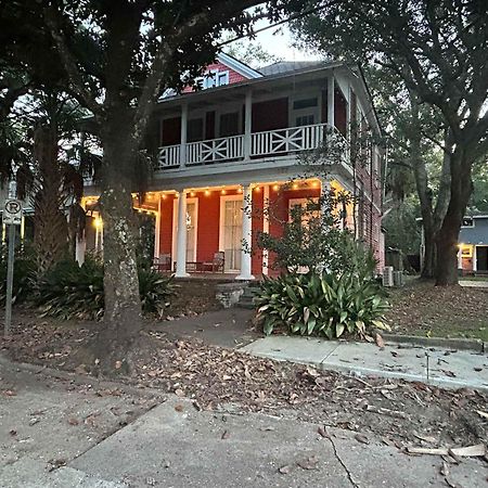 Pretty Peach Palace-Historic, Mins To Downtown Mobile Bagian luar foto
