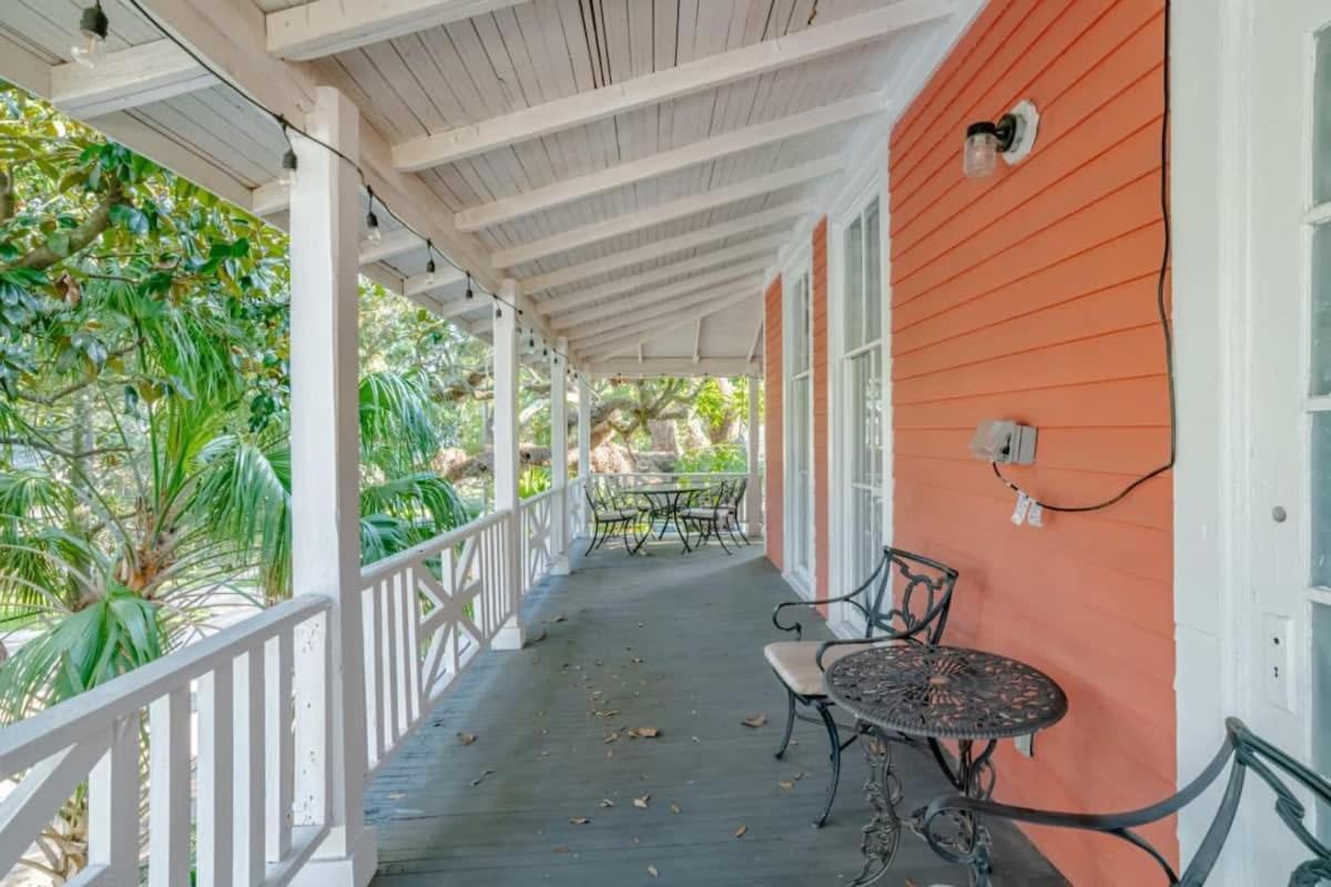 Pretty Peach Palace-Historic, Mins To Downtown Mobile Bagian luar foto
