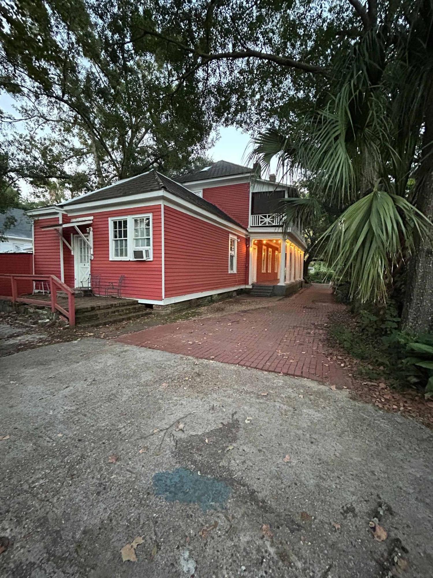 Pretty Peach Palace-Historic, Mins To Downtown Mobile Bagian luar foto
